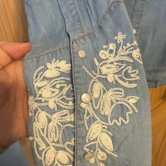 Solitaire Blue Button Down Shirt with White Embroidery - Picture 3 of 9